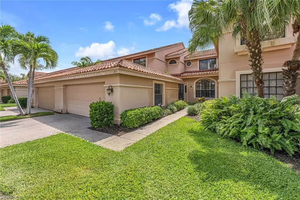 Fort Myers, FL 33908,16391 Fairway Woods DR #205