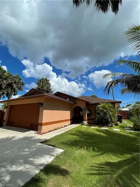 11536 McKenna AVE, Bonita Springs, FL 34135