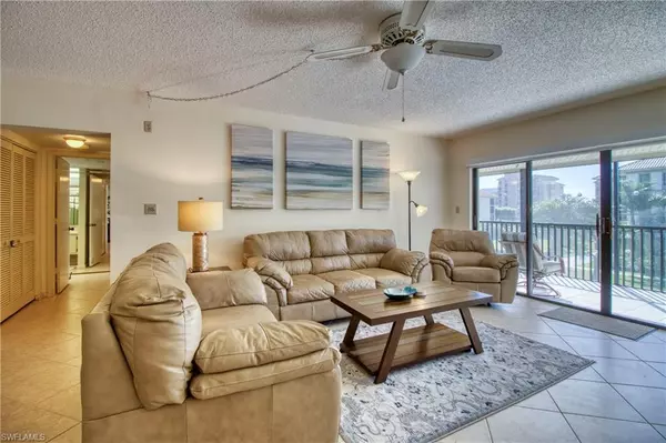 Marco Island, FL 34145,961 Swallow AVE #201