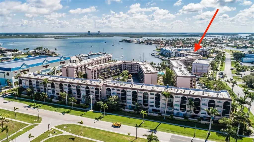 995 Anglers CV #N-302, Marco Island, FL 34145