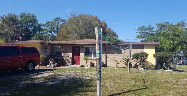 4628 Amherst CT, Fort Myers, FL 33907