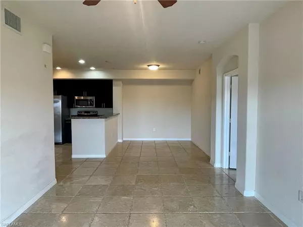 Fort Myers, FL 33966,13190 Bella Casa CIR #358