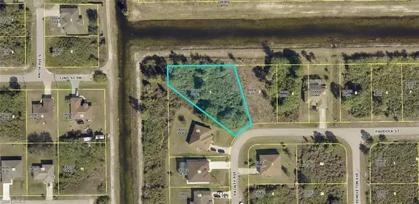 101 Paddock ST, Lehigh Acres, FL 33974