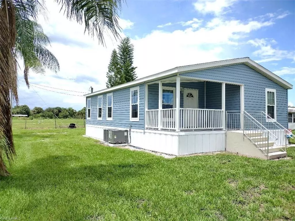 Moore Haven, FL 33471,1130 Milum DR