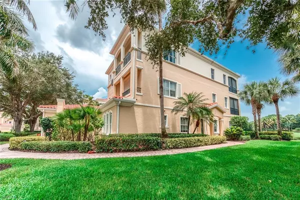 Naples, FL 34109,2643 Bolero DR #14-1