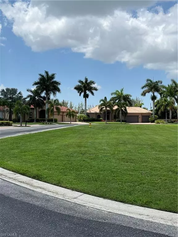 Cape Coral, FL 33991,867 Palmetto Pointe CIR