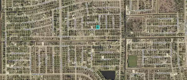 Lehigh Acres, FL 33974,837 Runble ST E