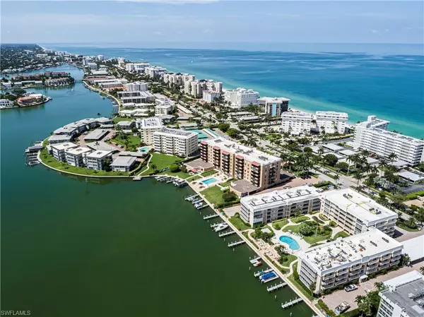 Naples, FL 34103,3450 Gulf Shore BLVD N #308