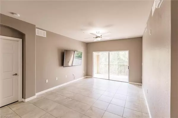 Fort Myers, FL 33966,13150 Bella Casa CIR #2196