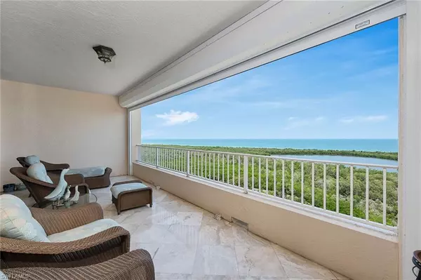 Naples, FL 34108,6597 Nicholas BLVD #1704