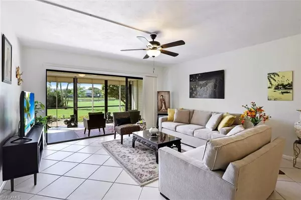 Naples, FL 34112,1812 Kings Lake BLVD #103