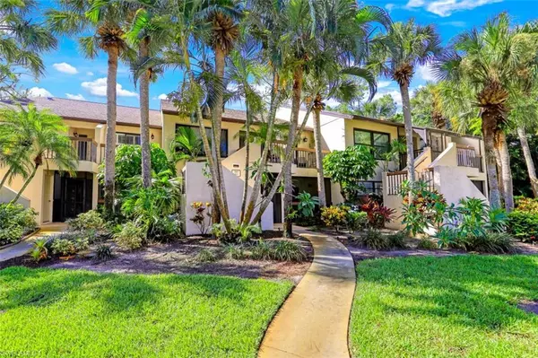 Naples, FL 34112,1812 Kings Lake BLVD #103