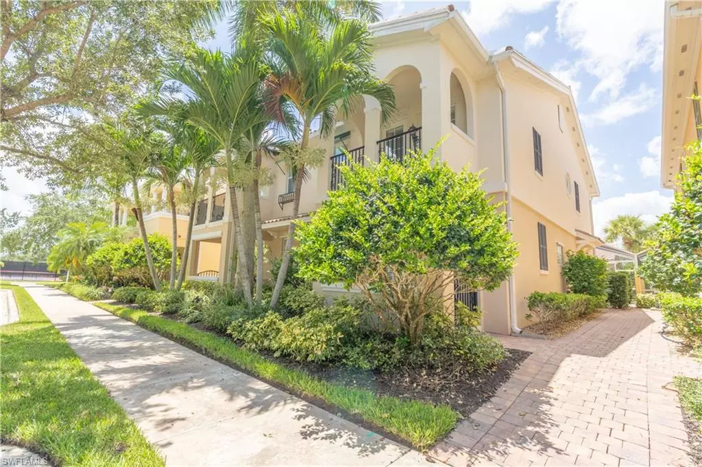 Naples, FL 34114,8032 Josefa WAY