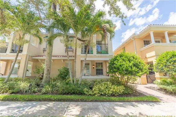 Naples, FL 34114,8032 Josefa WAY