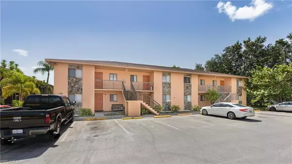 2640 Park Windsor DR #205, Fort Myers, FL 33901