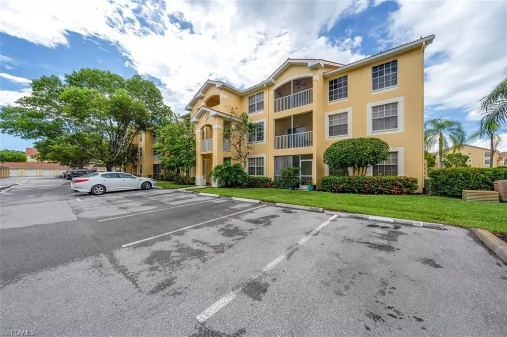 Naples, FL 34109,4650 Saint Croix LN #723