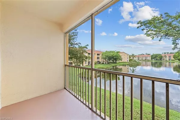 Naples, FL 34109,4650 Saint Croix LN #723