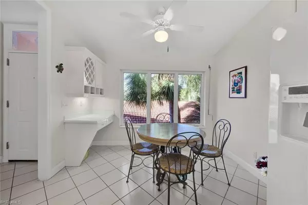 Naples, FL 34112,2385 Hidden Lake DR #4508