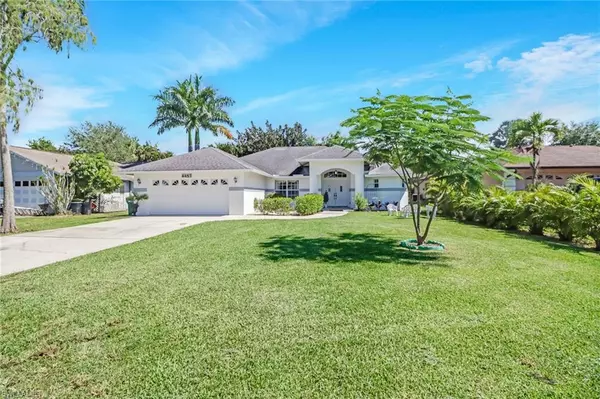 Naples, FL 34104,4457 Rosea CT