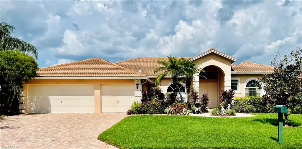 614 Grand Rapids BLVD, Naples, FL 34120