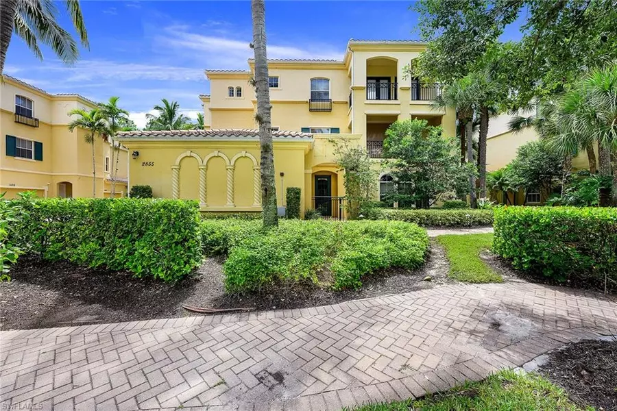 2855 Tiburon BLVD E #102, Naples, FL 34109