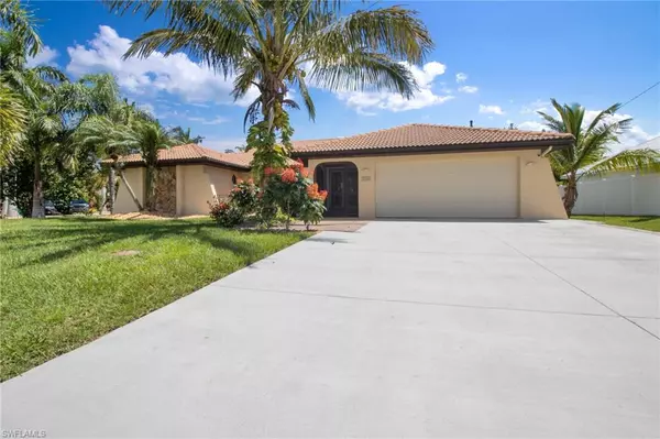 5190 Yahner LN, Port Charlotte, FL 33981