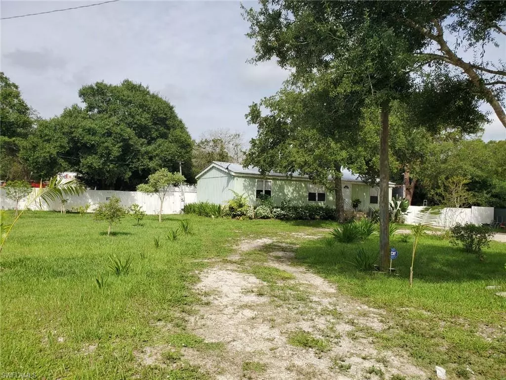 Clewiston, FL 33440,410 S Nogal ST