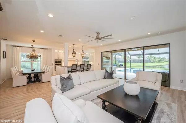 Naples, FL 34119,3033 Cinnamon Bay CIR