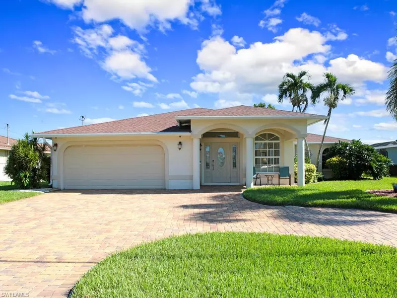 1213 SE 32nd TER, Cape Coral, FL 33904