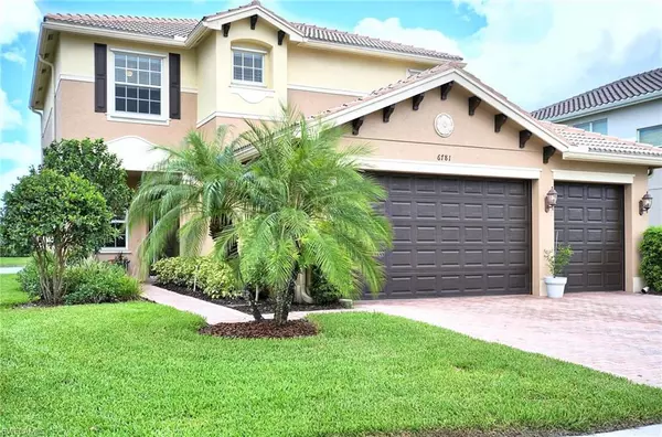 6781 Del Mar TER, Naples, FL 34105