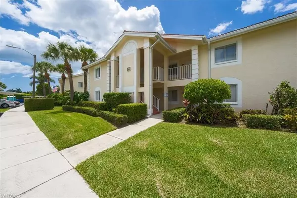 Naples, FL 34109,7830 Emerald CIR #G-202