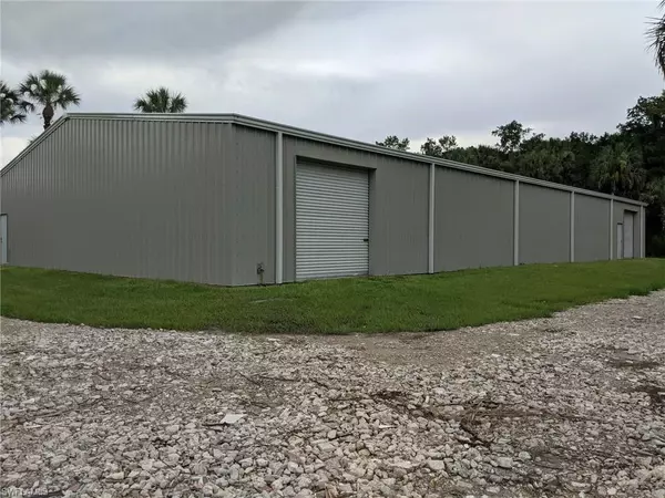 720 17th ST NW, Naples, FL 34120