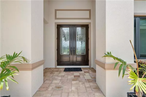 Naples, FL 34114,18000 Bluewater DR