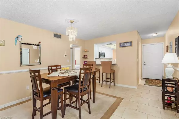 North Fort Myers, FL 33917,7050 Nantucket CIR #1