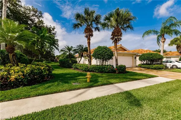 Naples, FL 34109,4748 San Carlo CT