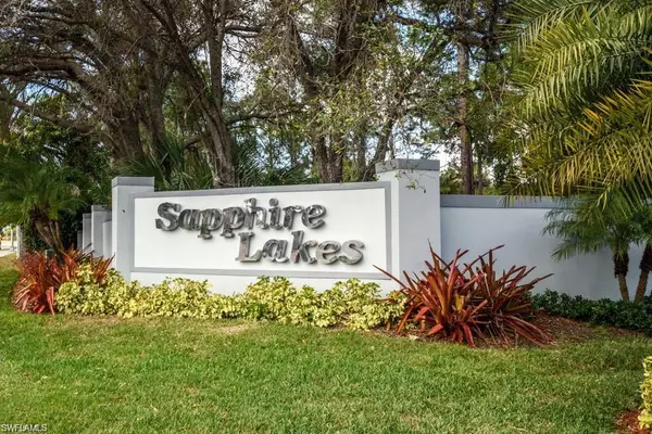 441 Gabriel CIR #2105, Naples, FL 34104