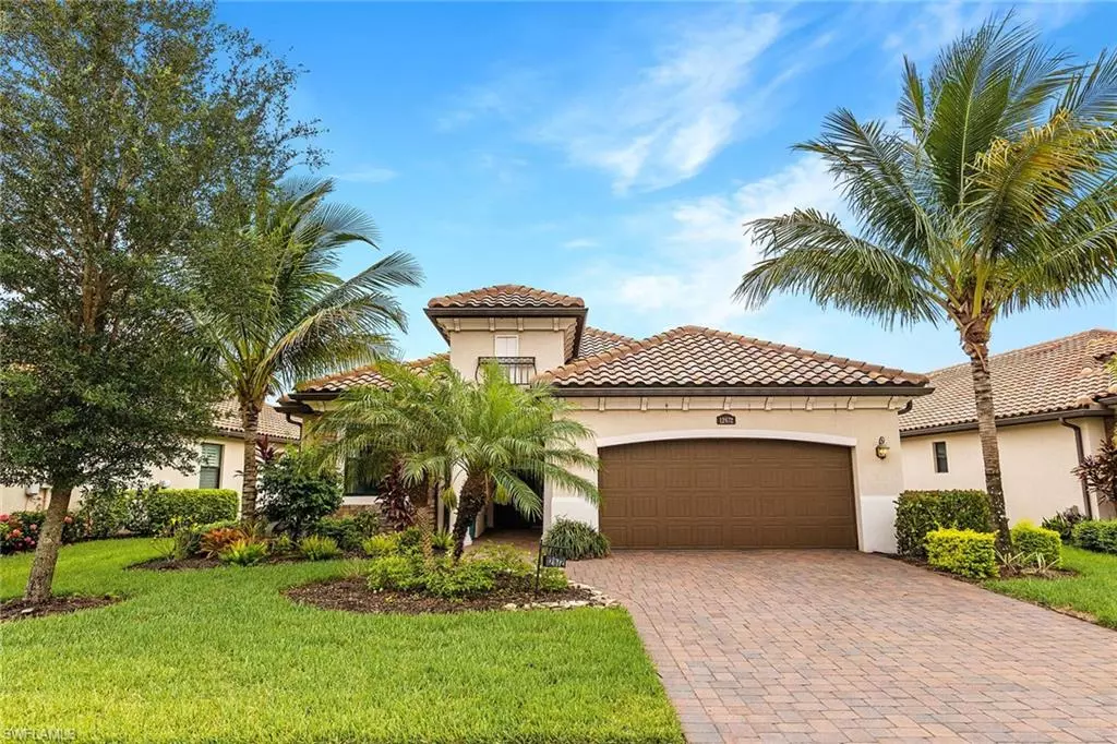 Naples, FL 34120,12672 Kinross LN