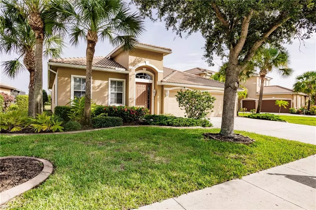 Cape Coral, FL 33909,2584 Sawgrass Lake CT