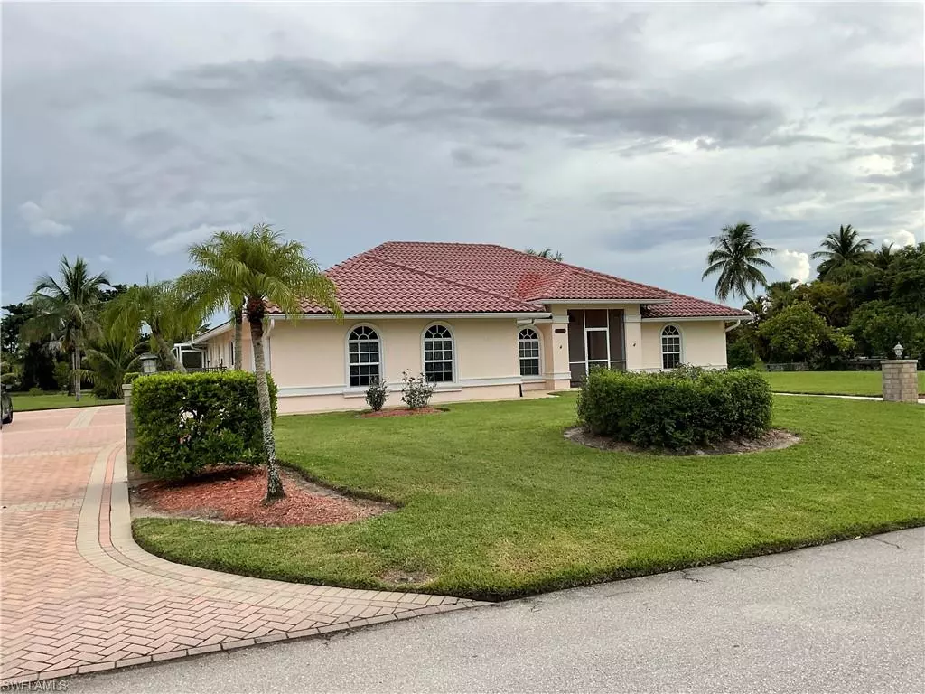 Bonita Springs, FL 34135,12305 Casals LN