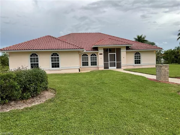 Bonita Springs, FL 34135,12305 Casals LN