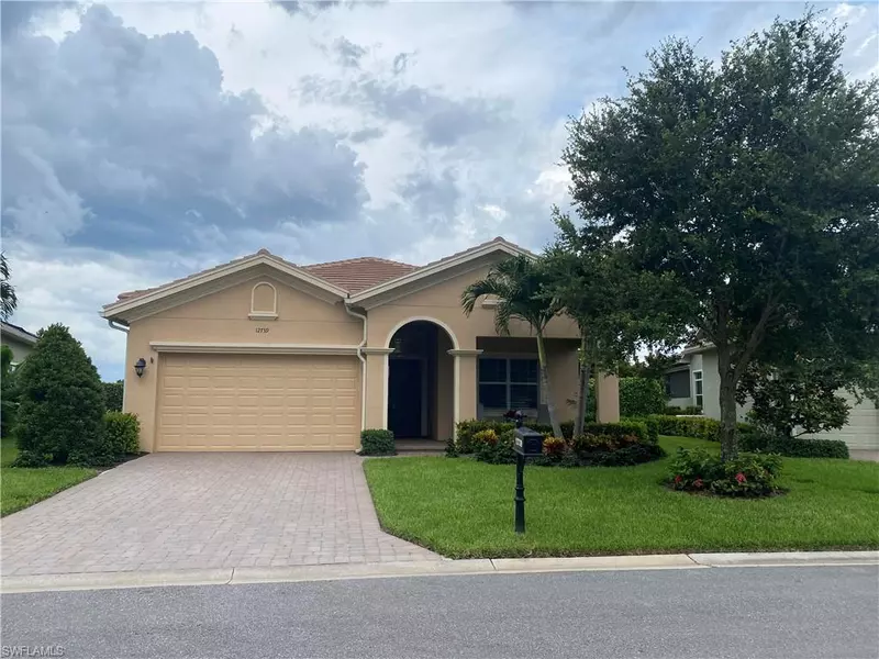 12739 Fairway Cove CT, Fort Myers, FL 33905