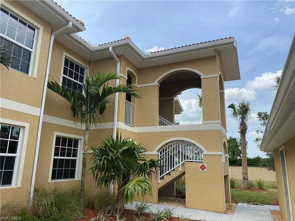 1149 Winding Pines CIR #207, Cape Coral, FL 33909