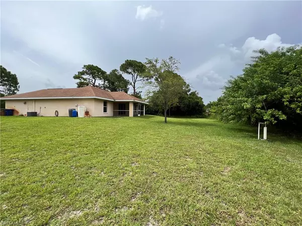 Lehigh Acres, FL 33971,100 Terry AVE N