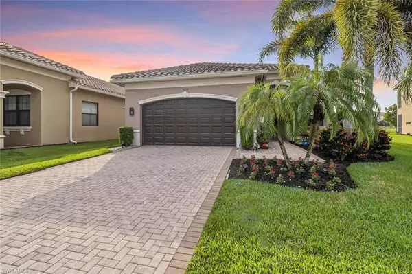 Naples, FL 34119,3738 Madeira CT