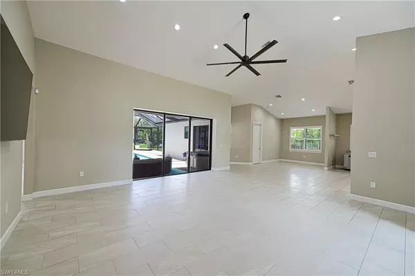 Naples, FL 34116,5858 Star Grass LN