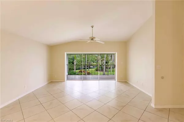 Naples, FL 34105,1400 Misty Pines CIR #F-203