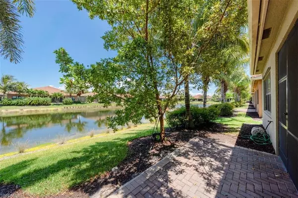 Naples, FL 34109,13491 Coronado DR