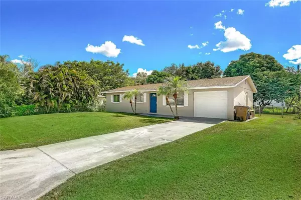 2310 Caladium RD, Fort Myers, FL 33905