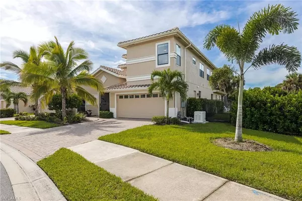 8331 Venetian Pointe DR, Fort Myers, FL 33908