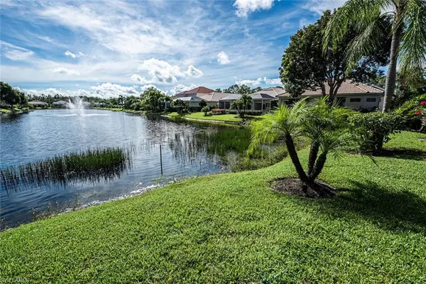 Naples, FL 34110,14806 Glen Eden DR